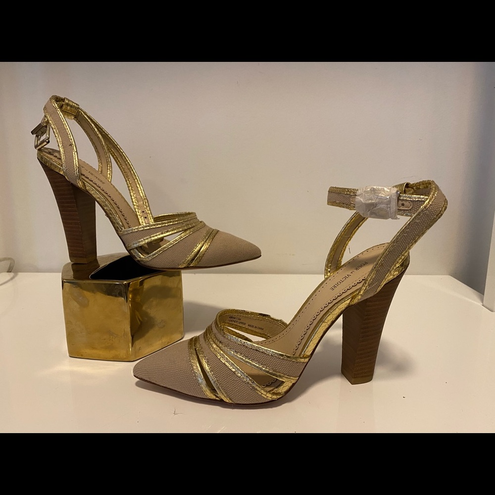 Pour La Victoire wooden block heels w/ ankle wrap
